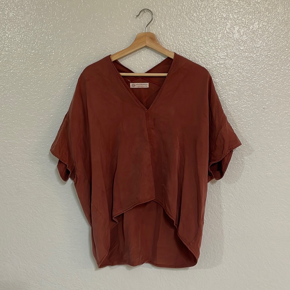 Hackwith Design House cropped V-neck dolman, Size L